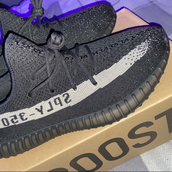 Yeezy Boost 350 V2 Core Black White (Oreo) - Picture 1 of 5
